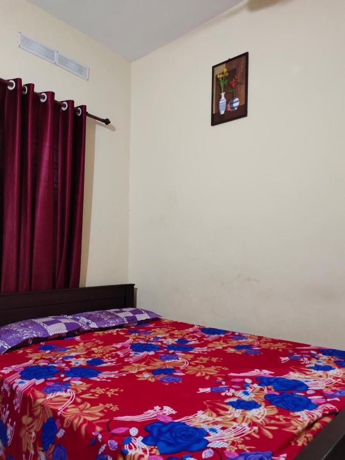 Malabar Residency Hotel Perintalmanna Room photo